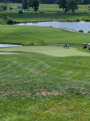 Golf Club «Oak Shadows Golf Club», reviews and photos, 1063 Oak Shadows Dr NE, New Philadelphia, OH 44663, USA