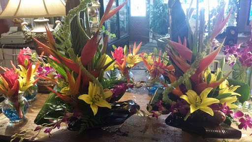 Florist «Flowers By Voytek», reviews and photos, 9524 Blind Pass Rd, St Pete Beach, FL 33706, USA