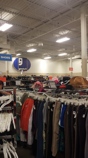 Thrift Store «Goodwill Algonquin Illinois», reviews and photos, 1430 E Algonquin Rd, Algonquin, IL 60102, USA