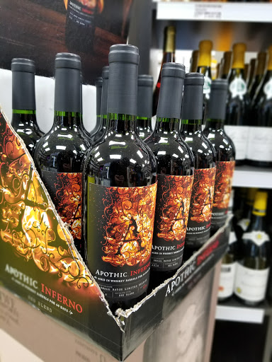 Liquor Store «Fairfield Wine & Liquor», reviews and photos, 296 Fairfield Ave, Waterbury, CT 06708, USA