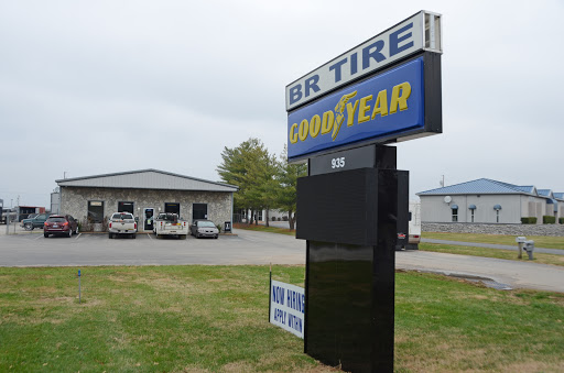 Tire Shop «BR Tire», reviews and photos, 935 Lovers Ln, Bowling Green, KY 42103, USA