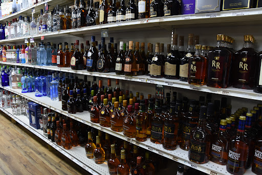 Liquor Store «Economy Liquor Store», reviews and photos, 907 Madison St, Shelbyville, TN 37160, USA