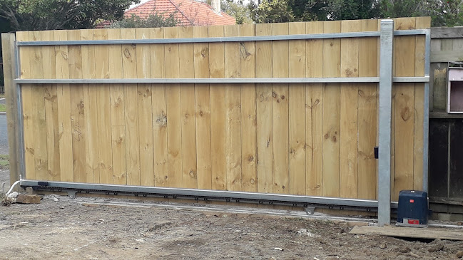 Comments and reviews of The Gate and Fence Company
