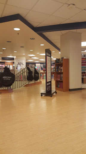 Book Store «Howard University Barnes & Noble Bookstore», reviews and photos, 2225 Georgia Ave NW, Washington, DC 20059, USA