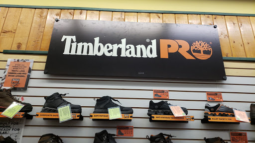 Work Clothes Store «Whistle Workwear», reviews and photos, 12904 Meridian E, Puyallup, WA 98373, USA