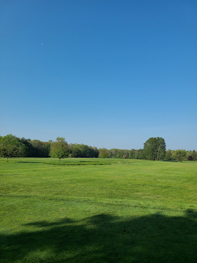 Public Golf Course «Laurel Lane Country Club», reviews and photos, 309 Laurel Ln, West Kingston, RI 02892, USA