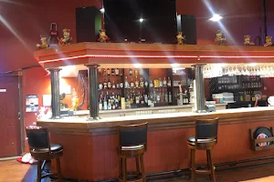 Pub 'N' Tandoori Grill image