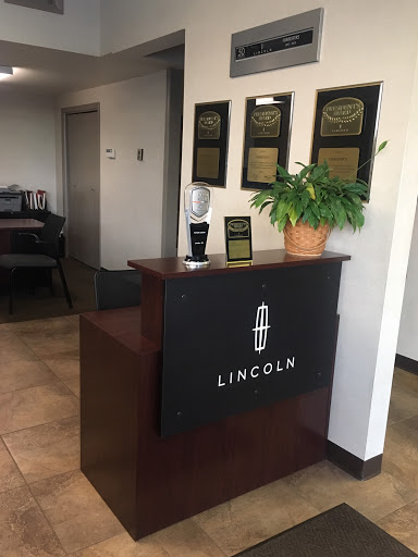Lincoln Mercury Dealer «Forrester Lincoln», reviews and photos, 832 Lincoln Way E, Chambersburg, PA 17201, USA