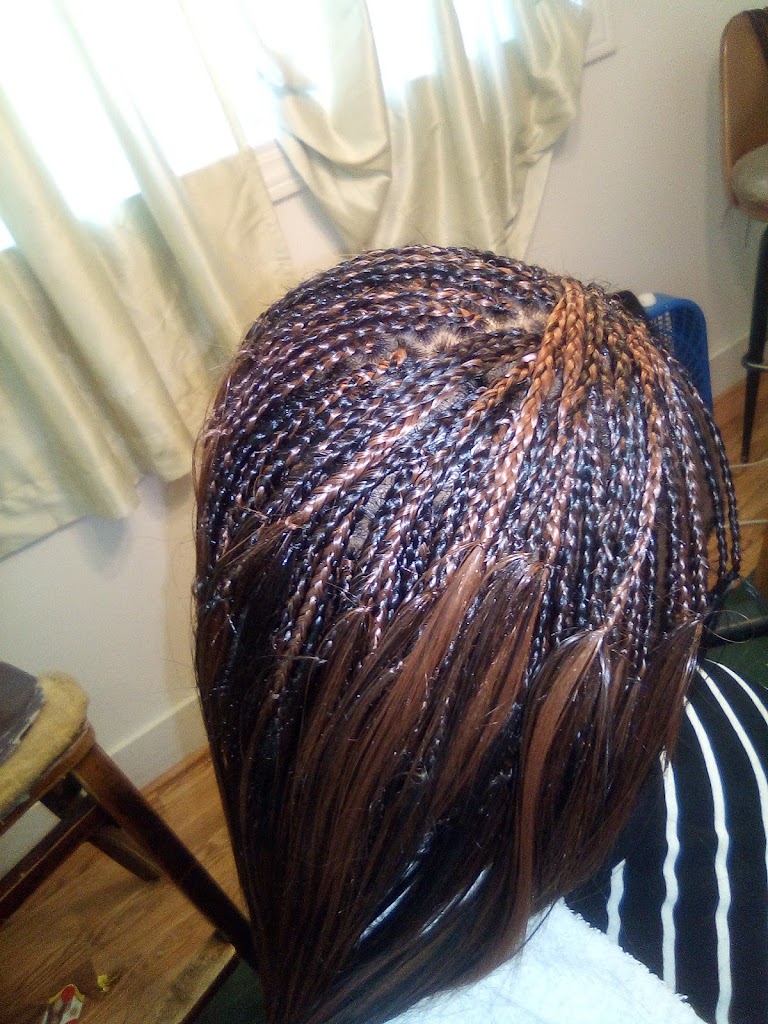 Hawa African Hair Braiding 72206