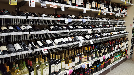 Liquor Store «Hidden Lake Liquors and Bar», reviews and photos, 2011 NJ-27, Somerset, NJ 08873, USA