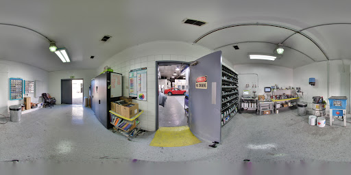 Auto Body Shop «St. Matthews Imports Collision Repair», reviews and photos, 4164 Westport Rd, Louisville, KY 40207, USA