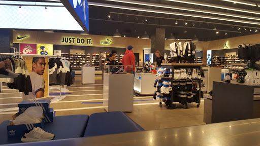 Jd sports Inglewood