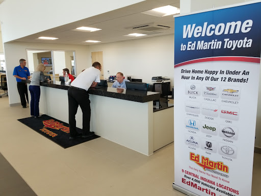 Toyota Dealer «Ed Martin Toyota», reviews and photos, 5500 S Scatterfield Rd, Anderson, IN 46013, USA