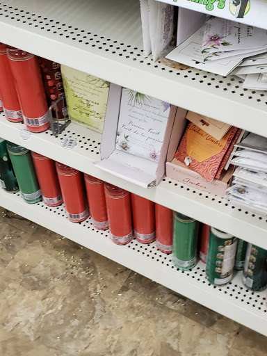 Dollar Store «Dollar Tree», reviews and photos, 7041 Brookfield Plaza, Springfield, VA 22150, USA