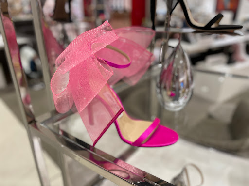 Department Store «Nordstrom Michigan Avenue», reviews and photos, 55 E Grand Ave, Chicago, IL 60611, USA