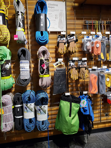 Camping Store «REI», reviews and photos, 3000 184th St SW #952, Lynnwood, WA 98037, USA