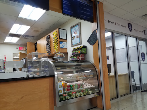 Used Car Dealer «Wade Ford Pre Owned Vehicle Center», reviews and photos, 3817 S Cobb Dr SE, Smyrna, GA 30080, USA