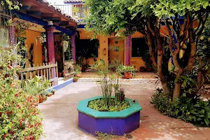 Hostel Qhia image