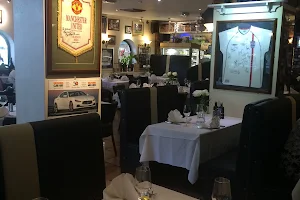 Puccini Swinton Restaurant Pizzeria image
