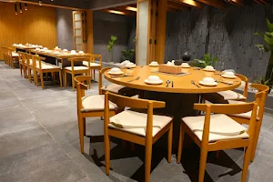 Mingzhu restaurant image