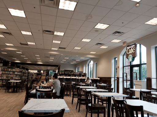 Book Store «Barnes & Noble Booksellers Baton Rouge», reviews and photos, 2590 Citiplace Ct, Baton Rouge, LA 70808, USA