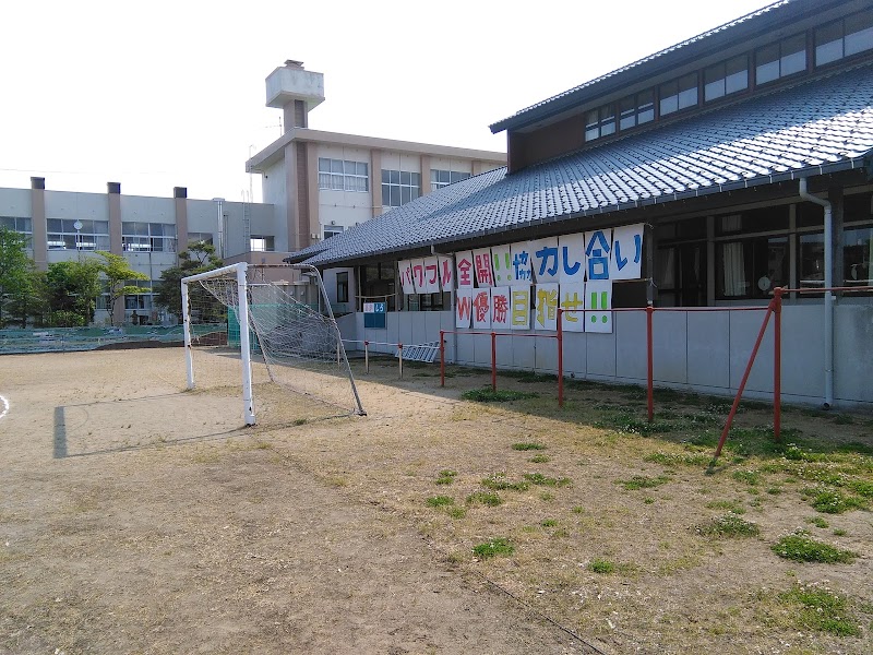 三条市立須頃小学校