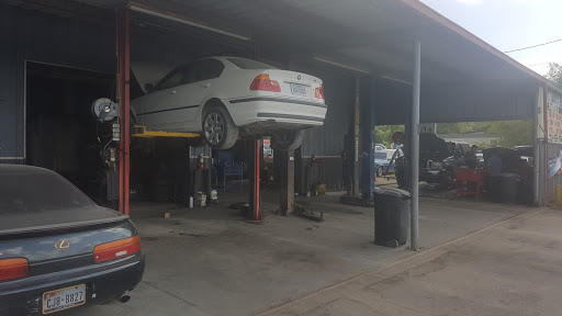 Auto Repair Shop «E Auto Repair», reviews and photos, 13345 Wallisville Rd B, Houston, TX 77049, USA