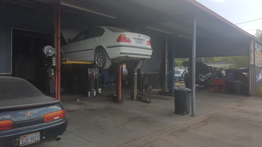 Auto Repair Shop «E Auto Repair», reviews and photos, 13345 Wallisville Rd B, Houston, TX 77049, USA