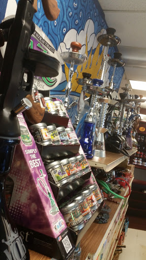 Vaporizer Store «Payless Tobacco and Vape Shop - Smoke & Pipe Shop - Kratom Shop», reviews and photos, 6385 Wadsworth Blvd, Arvada, CO 80003, USA