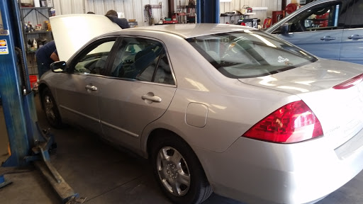 Auto Repair Shop «Affordable Auto Repair», reviews and photos, 121 Lake Carroll Blvd # B, Carrollton, GA 30117, USA