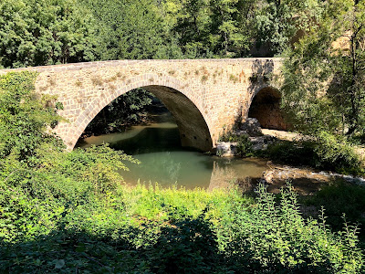 Pont Saint-Pierre à Entrecasteaux