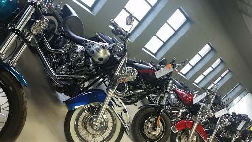 Harley-Davidson Dealer «ABC Harley-Davidson», reviews and photos, 4405 Highland Rd, Waterford Twp, MI 48328, USA