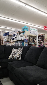 Big Lots - Photo 6 - Car repair in Laredo, TX, Laredo