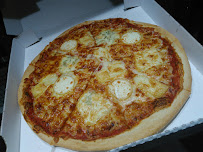 Plats et boissons du Pizzeria Mozza Pizza Lille - n°4
