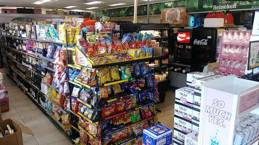 Beer Store «Downstairs Market», reviews and photos, 5885 Ponce De Leon Blvd, Coral Gables, FL 33146, USA