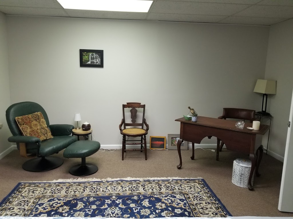Embrace Massage and Hypnosis/Hypno-Massage 02043