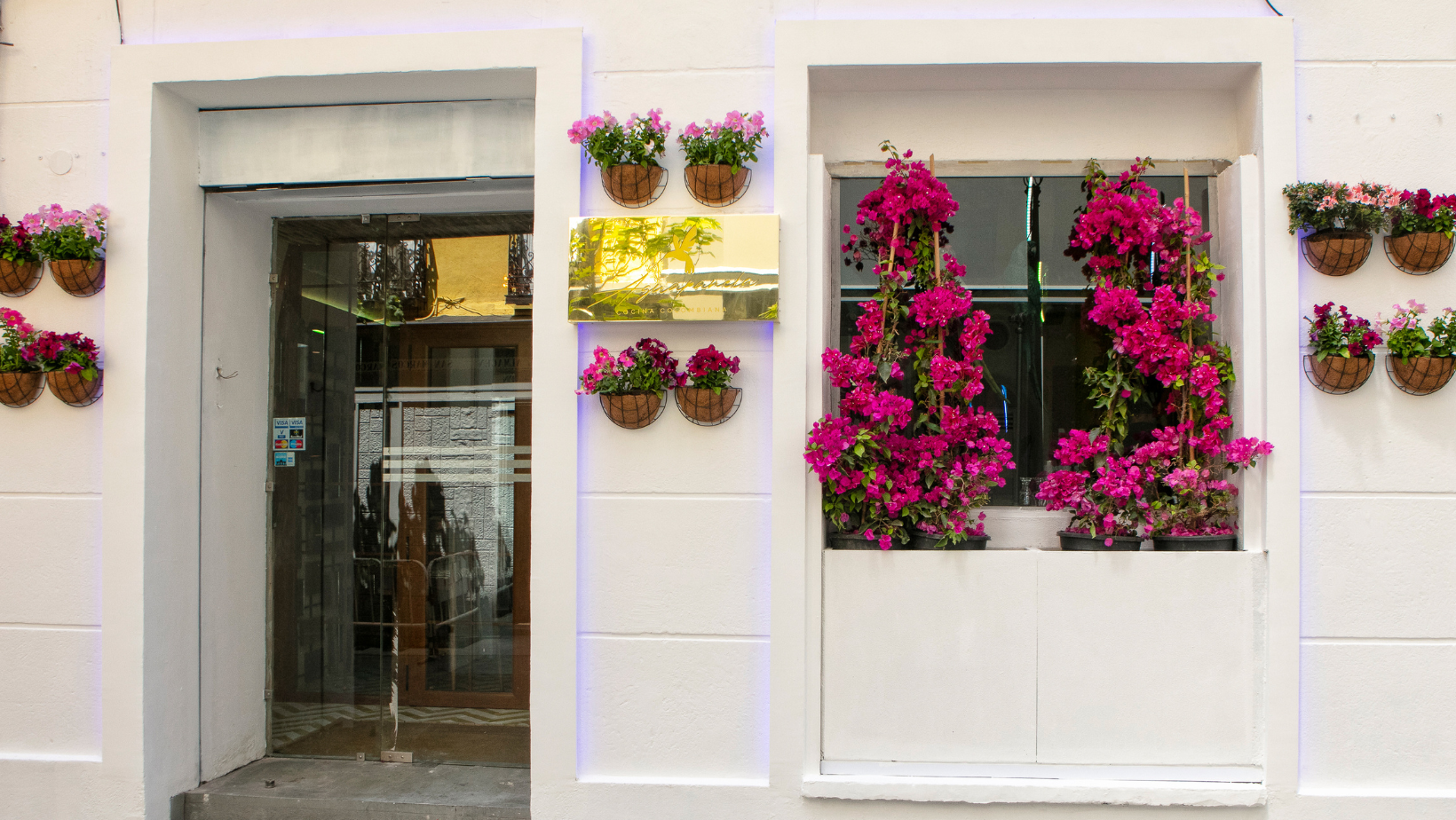 Aguapanela Restaurante Colombiano - 0