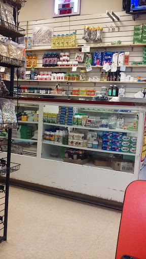 Grocery Store «Super Mercado La Montana», reviews and photos, 1905 Mountain View Ln # 100, Forest Grove, OR 97116, USA