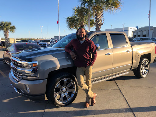 Toyota Dealer «Toyota of Slidell», reviews and photos, 300 E Howze Beach Rd, Slidell, LA 70461, USA