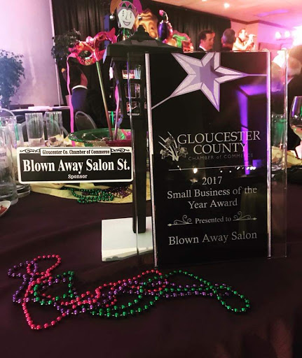 Hair Salon «Blown Away Salon», reviews and photos, 7102 Hayes Shopping Ct G, Hayes, VA 23072, USA