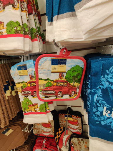 Dollar Store «Dollar Tree», reviews and photos, 9221 N 56th St, Temple Terrace, FL 33617, USA