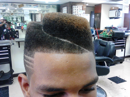 Barber Shop «Creative Styles Barber Shop», reviews and photos, 3384 Cypress Gardens Rd, Winter Haven, FL 33884, USA