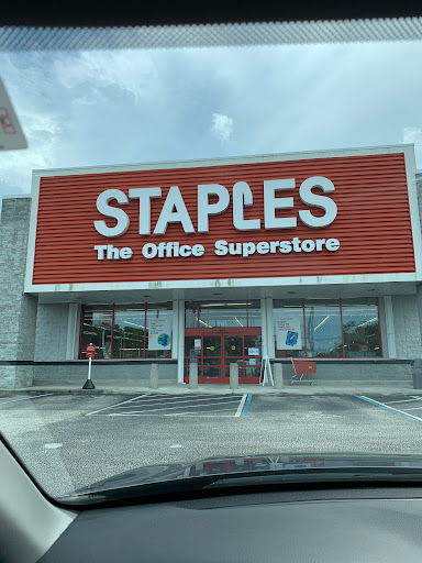 Office Supply Store «Staples», reviews and photos, 3155 Columbia Blvd, Titusville, FL 32780, USA