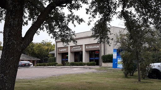 Dry Cleaner «Grapevine Cleaners», reviews and photos, 1140 S Main St, Grapevine, TX 76051, USA
