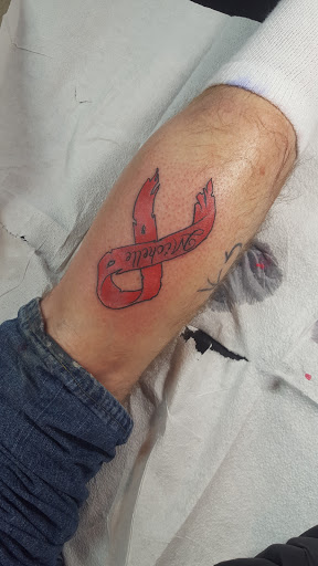 Tattoo Shop «Twisted Tattoo & Body Piercing», reviews and photos, 4168 N Elston Ave, Chicago, IL 60618, USA