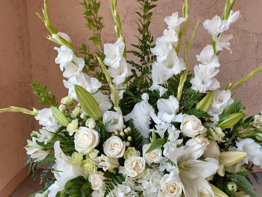 Florist «AG Flowers & Gift Boutique», reviews and photos, 538 S Gilbert Rd #105, Gilbert, AZ 85296, USA