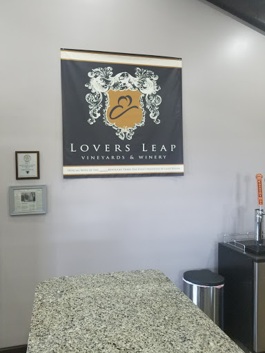 Winery «Lovers Leap Vineyards and Winery», reviews and photos, 1180 Lanes Mill Rd, Lawrenceburg, KY 40342, USA