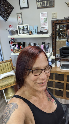 Beauty Salon «Hello Gorgeous Beauty Parlor», reviews and photos, 408 SE Baseline St, Hillsboro, OR 97123, USA