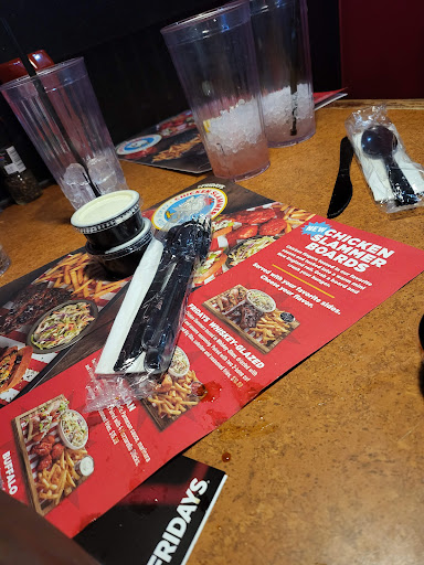 Shopping Mall «Penn Station Shopping Center», reviews and photos, 5600 Silver Hill Rd, District Heights, MD 20747, USA