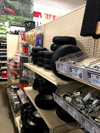 Home Improvement Store «Tractor Supply Co.», reviews and photos, 2091 E Main St, Spartanburg, SC 29307, USA